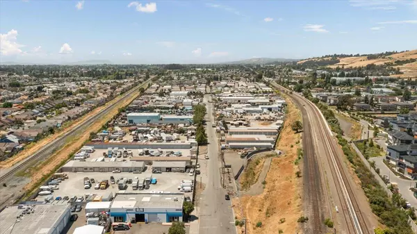 Hayward, CA 94544,29605 Pacific ST