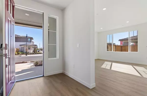 Fairfield, CA 94533,5709 Pathway DR