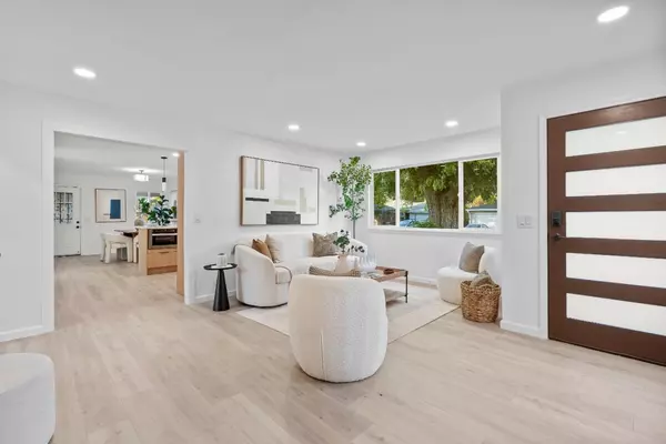 Menlo Park, CA 94025,824 14th AVE