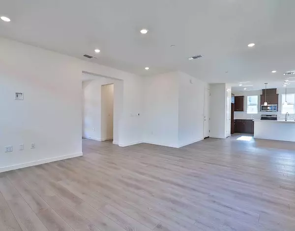 Fairfield, CA 94533,5713 Pathway DR