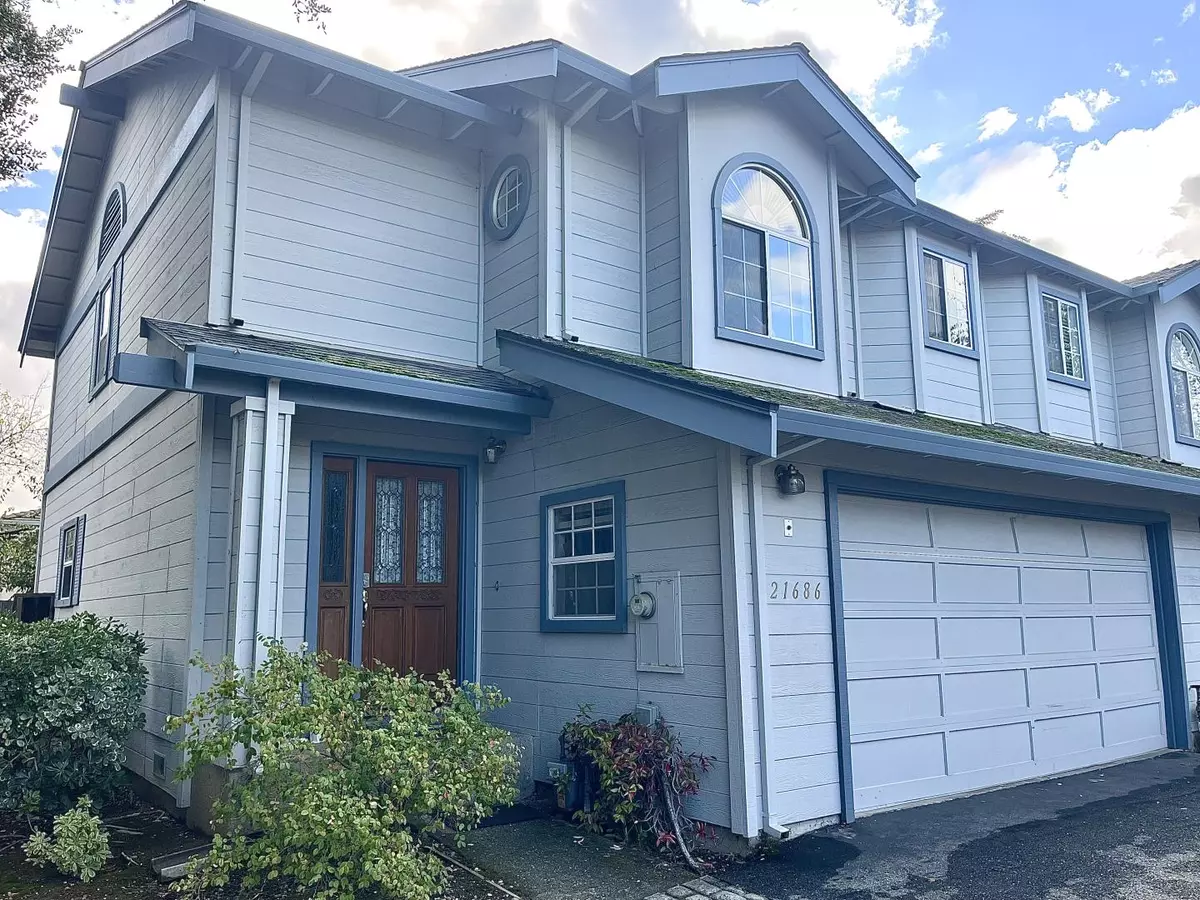 Cupertino, CA 95014,21686 Olive AVE