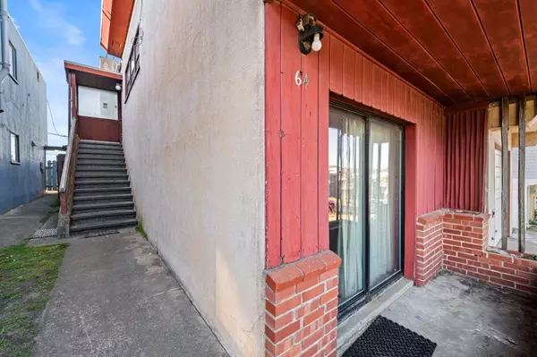 Daly City, CA 94015,64 Crestview AVE