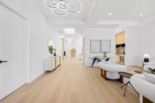 Mountain View, CA 94041,89 Centre ST