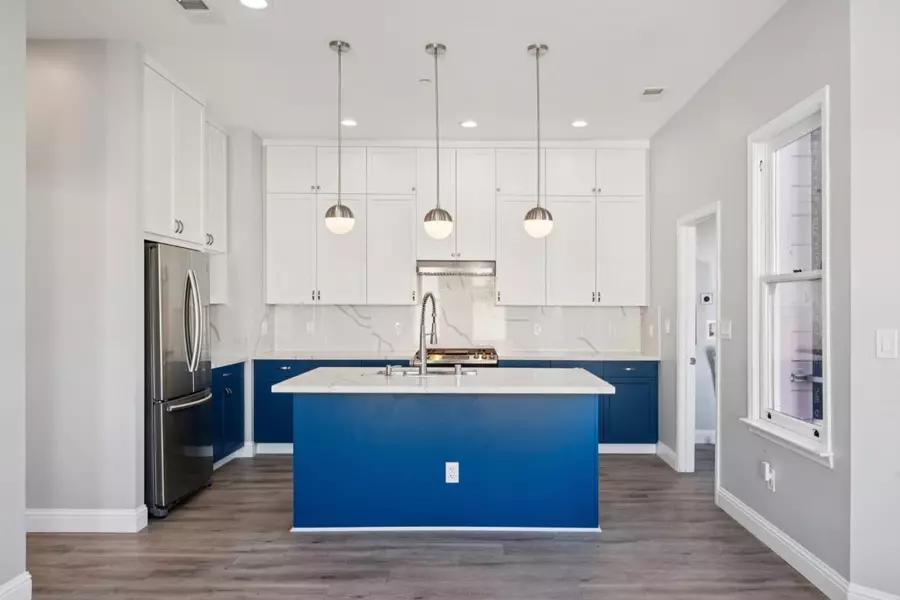 3002 26th ST, San Francisco, CA 94110