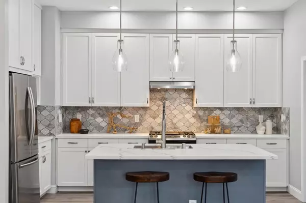 San Francisco, CA 94110,3000-3006 26th ST