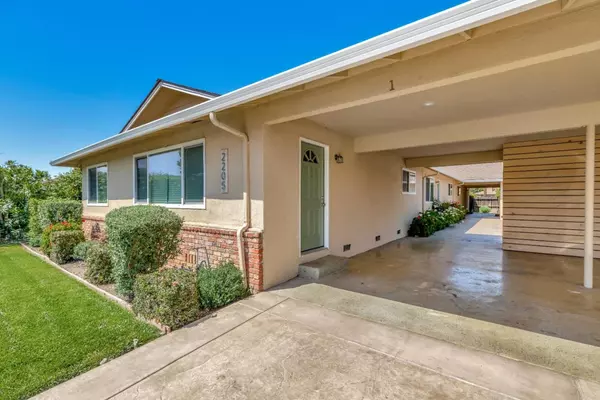 Santa Clara, CA 95050,2205 Royal DR