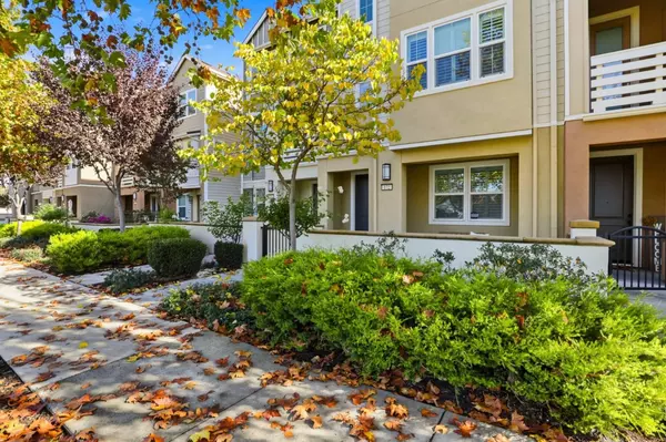 Morgan Hill, CA 95037,172 E Main AVE