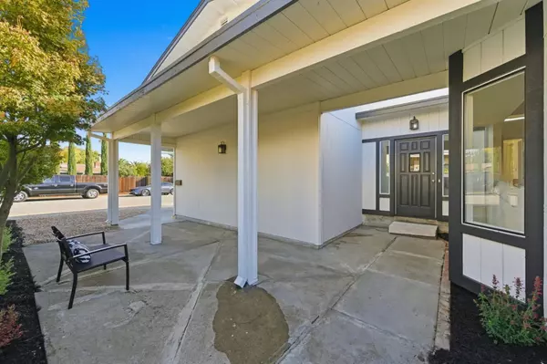 San Mateo, CA 94403,1794 Adams ST