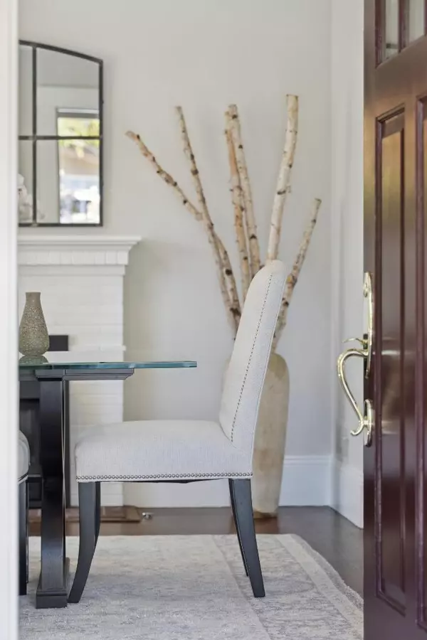 Burlingame, CA 94010,1325 Paloma AVE