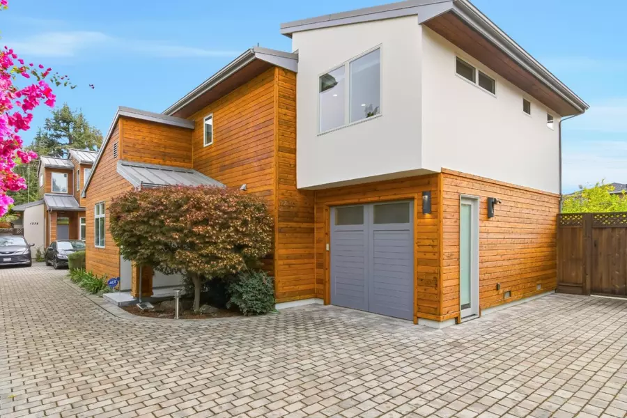 1236 Hoover ST, Menlo Park, CA 94025