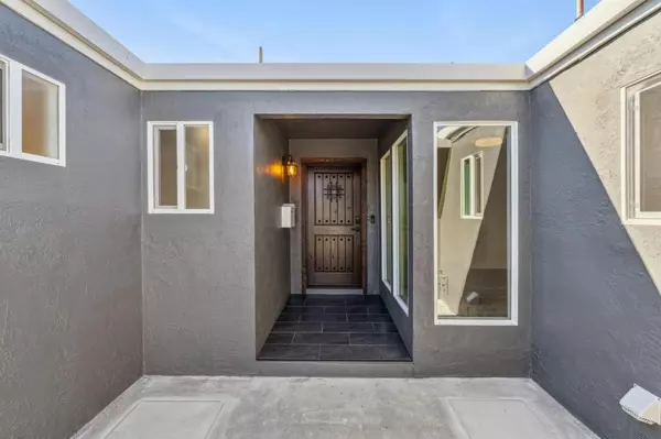 Foster City, CA 94404,700 Gull AVE