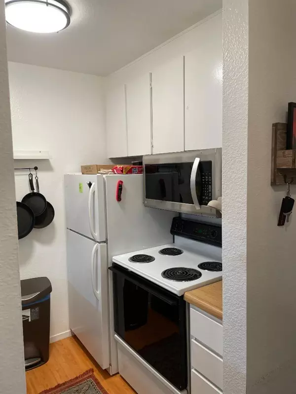 San Bruno, CA 94066,5232 Shelter Creek LN