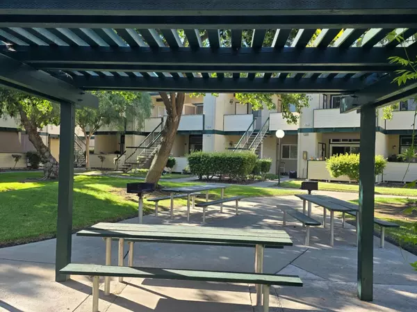 Union City, CA 94587,3064 FLINT ST 35