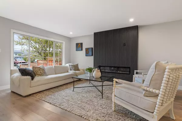 Pacifica, CA 94044,1416 Flores DR