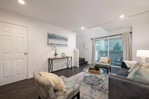 Daly City, CA 94015,385 Mandarin DR 5