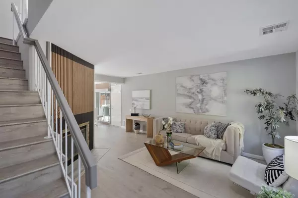 San Jose, CA 95123,294 Macaw PL