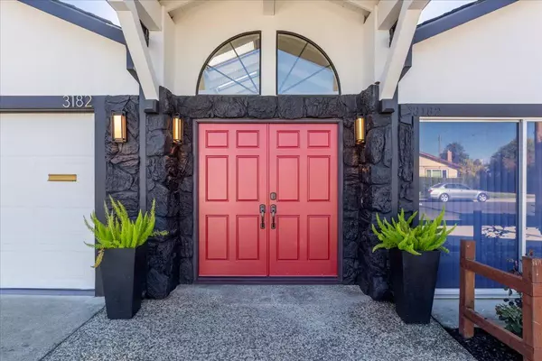 3182 Mckinley DR, Santa Clara, CA 95051