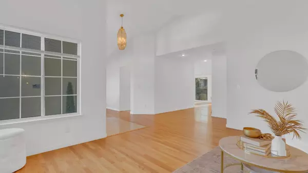 Morgan Hill, CA 95037,17391 Walnut Grove DR