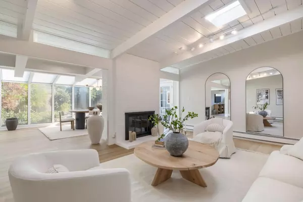 Palo Alto, CA 94303,970 Blair CT