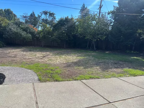 Palo Alto, CA 94303,970 Blair CT