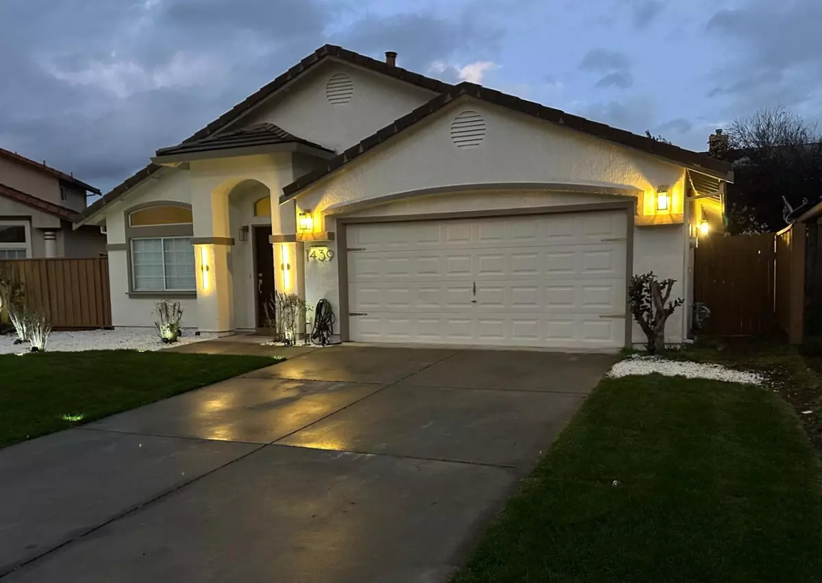 Salinas, CA 93905,1439 Wolf CT