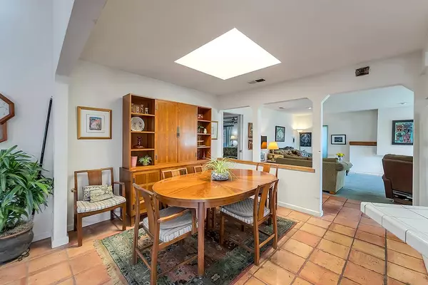 Milpitas, CA 95035,251 W Capitol AVE