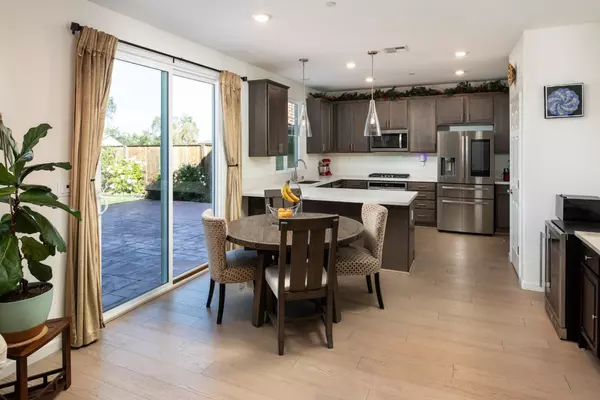 Gilroy, CA 95020,7021 Vintner CT