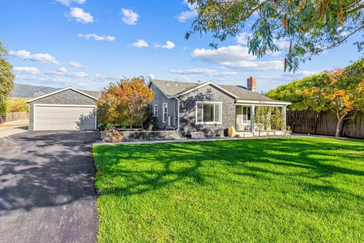 Gilroy, CA 95020,11840 Foothill AVE