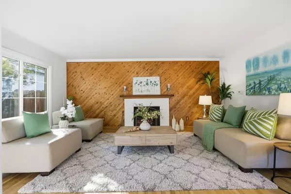 Sunnyvale, CA 94085,232 Hazelton AVE