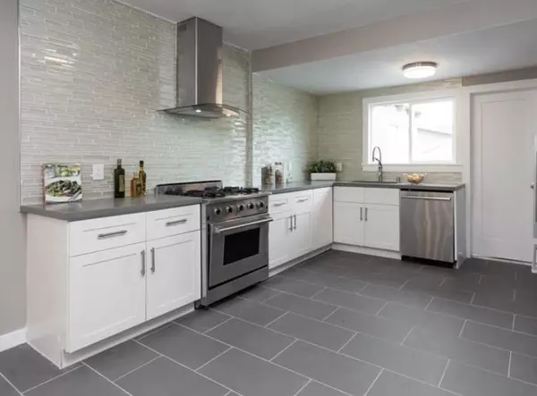 Oakland, CA 94621,1557 79th AVE