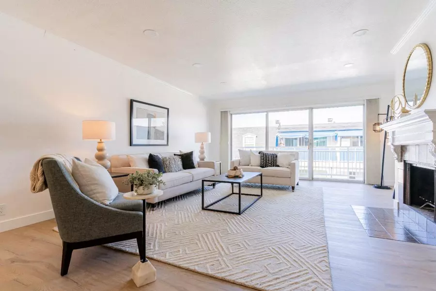 1945 Mount Vernon CT 14, Mountain View, CA 94040