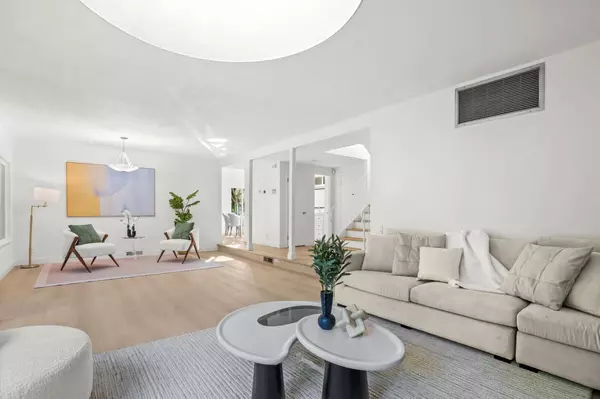 San Jose, CA 95136,887 Kozera DR