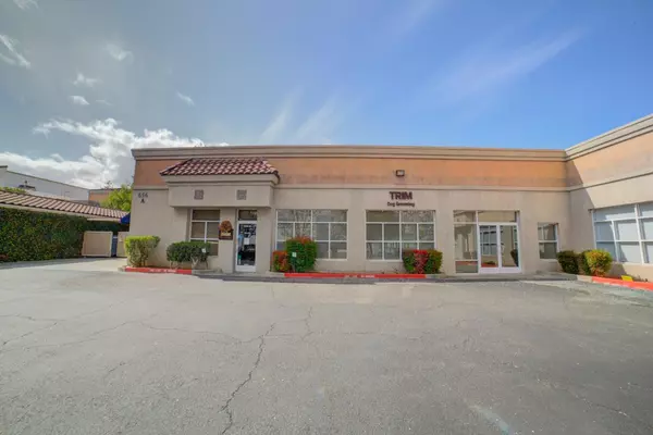 Los Gatos, CA 95030,652-656 N Santa Cruz AVE