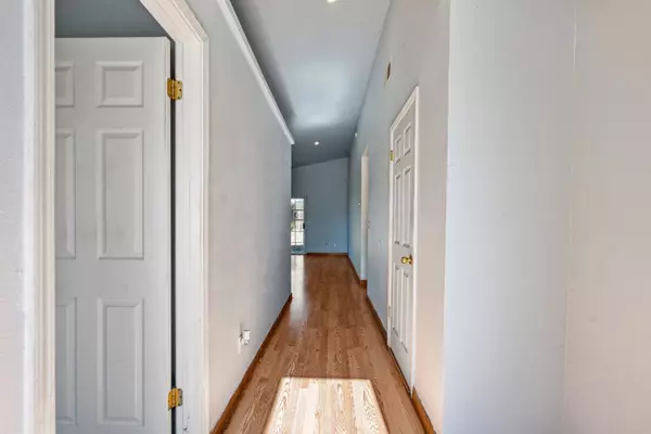 Soledad, CA 93960,827 Terraza ST