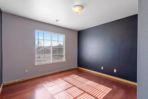 Soledad, CA 93960,827 Terraza ST