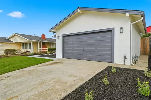 San Bruno, CA 94066,3501 Longview DR