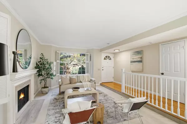 Los Gatos, CA 95030,706 Winchester BLVD