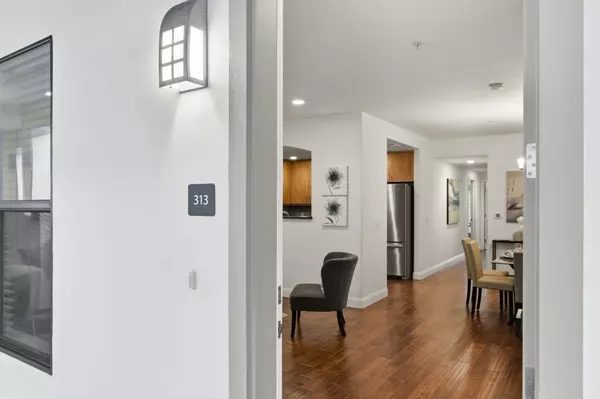 Santa Clara, CA 95051,2585 El Camino Real 313