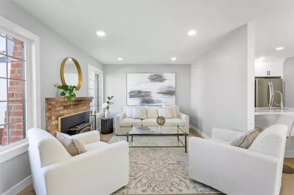 Fremont, CA 94555,33169 Lake Oneida ST