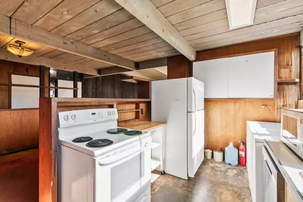 Palo Alto, CA 94306,4142 Amaranta CT