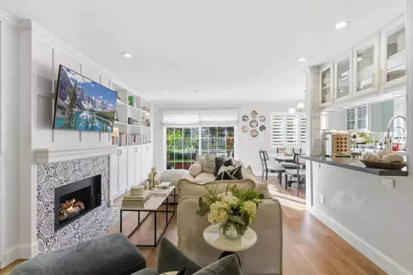 20 Willow RD 7, Menlo Park, CA 94025