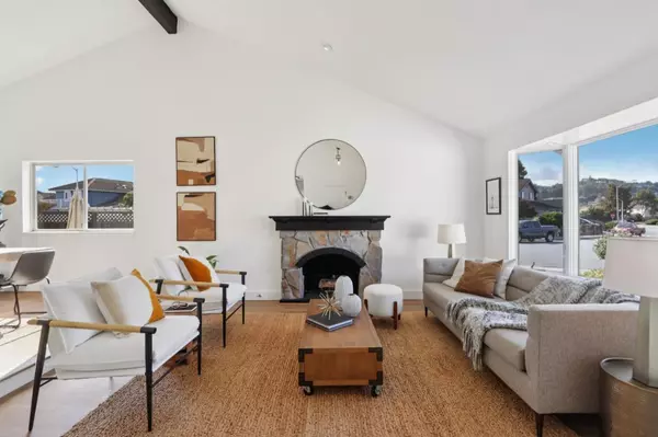 San Mateo, CA 94403,1100 Ramblewood WAY