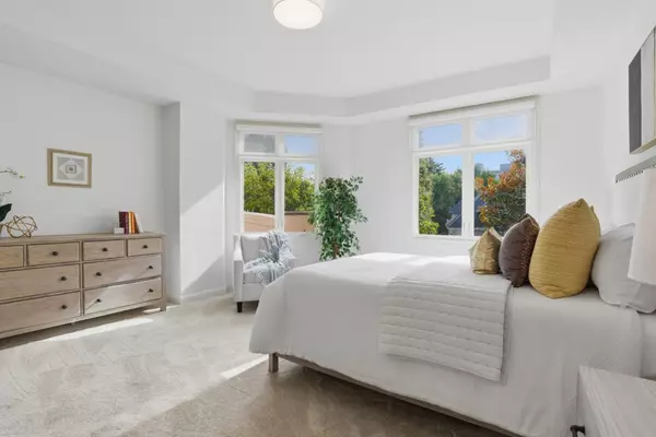 San Mateo, CA 94402,10 CRYSTAL SPRINGS RD 1206