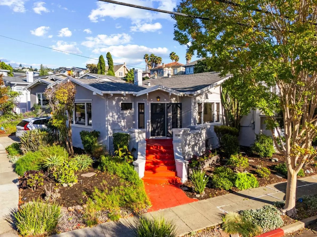 Oakland, CA 94602,1200 El Centro AVE