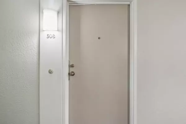 San Mateo, CA 94401,815 N Humboldt ST 508