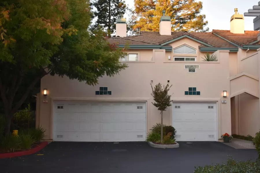 4173 El Camino Real 24, Palo Alto, CA 94306
