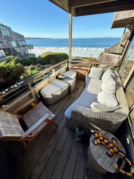 1 Surf WAY 115, Monterey, CA 93940