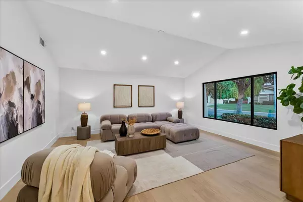 Walnut Creek, CA 94598,767 N Gate PL