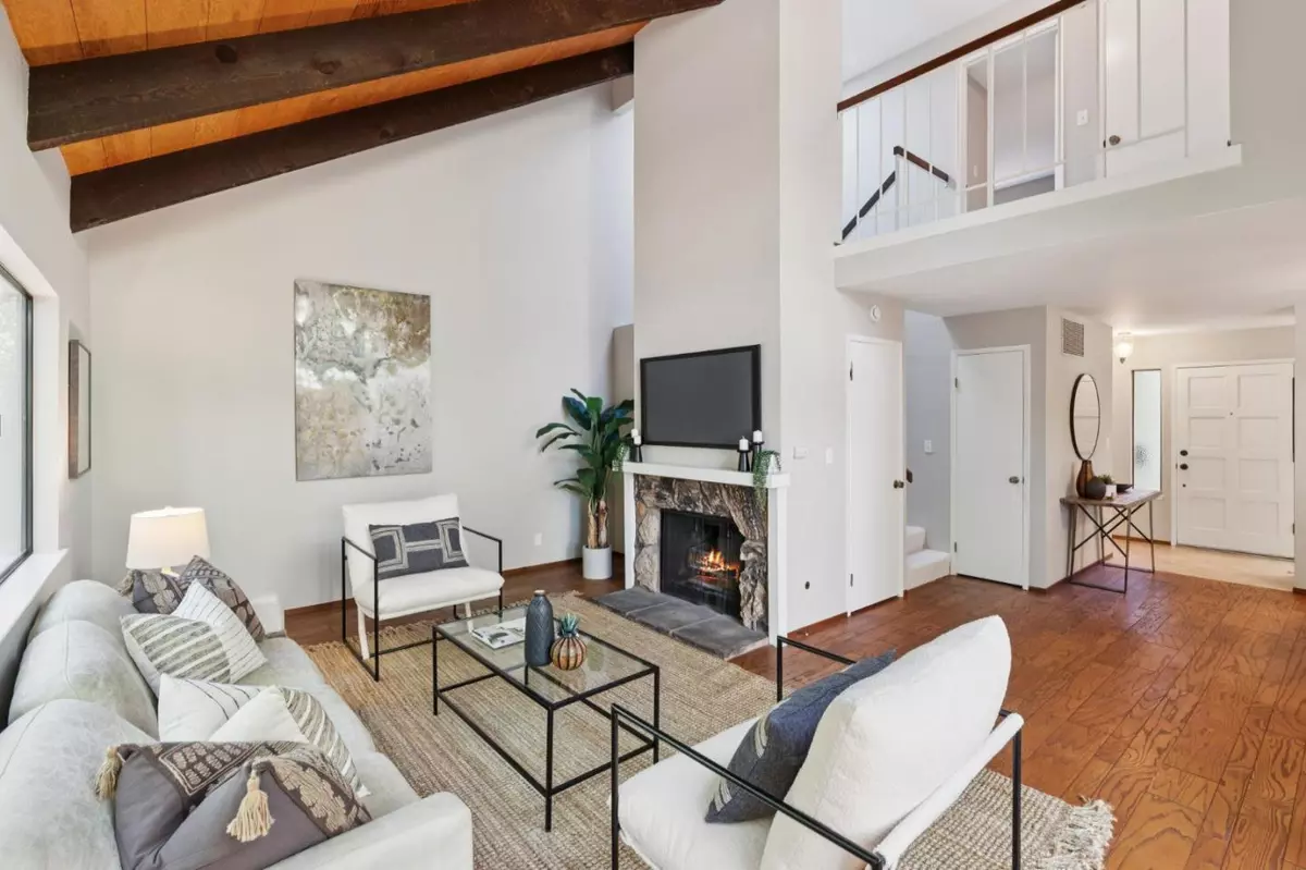 Novato, CA 94949,702 Indian WAY