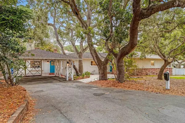 Carmel, CA 93923,25905 Junipero AVE